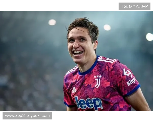 尤文角球再度奏效，基耶萨点头完成绝杀