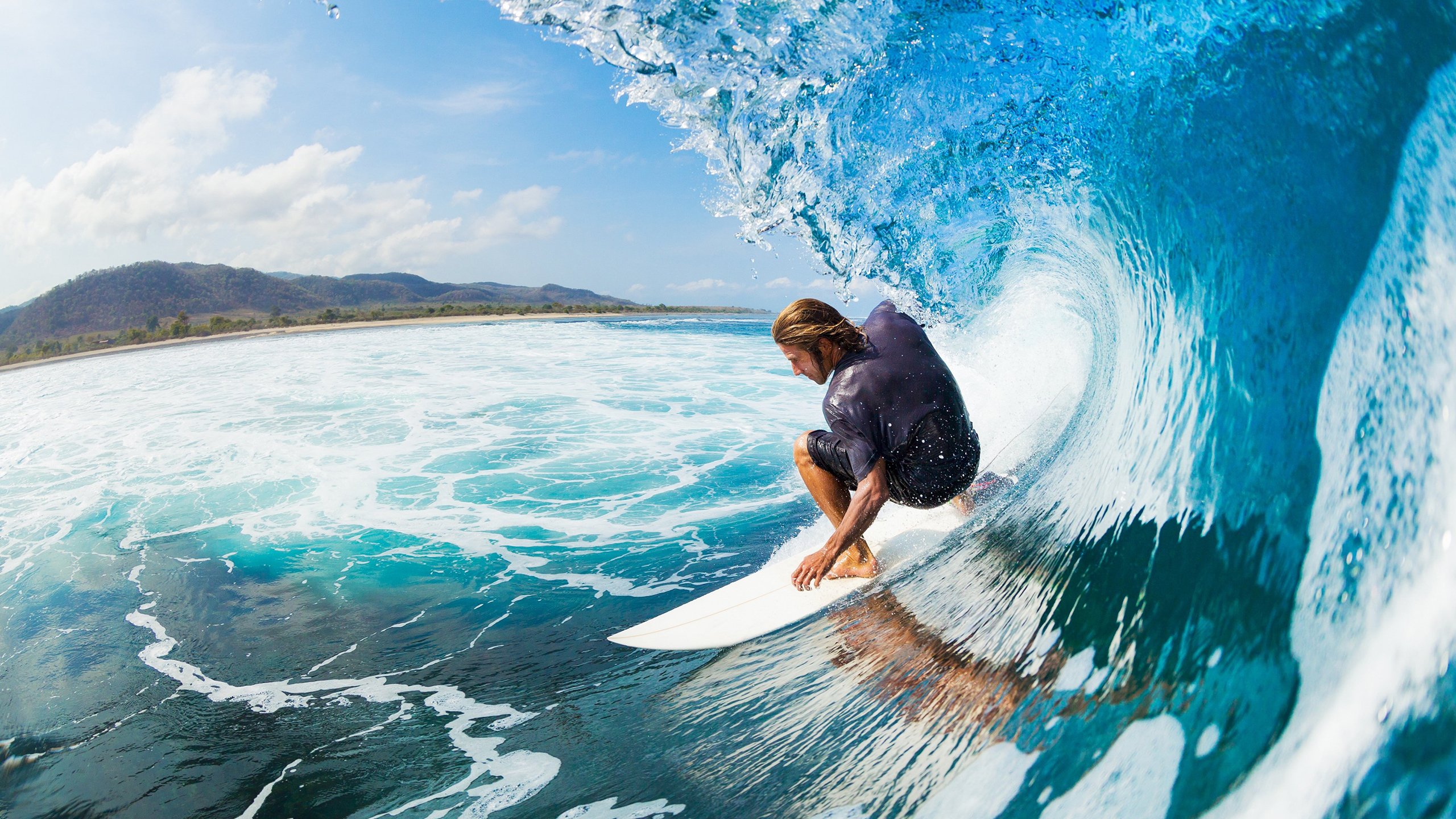 世界杯决赛：阿根廷1比0小胜巴西 梅西罚中点球完成“连冠伟业”