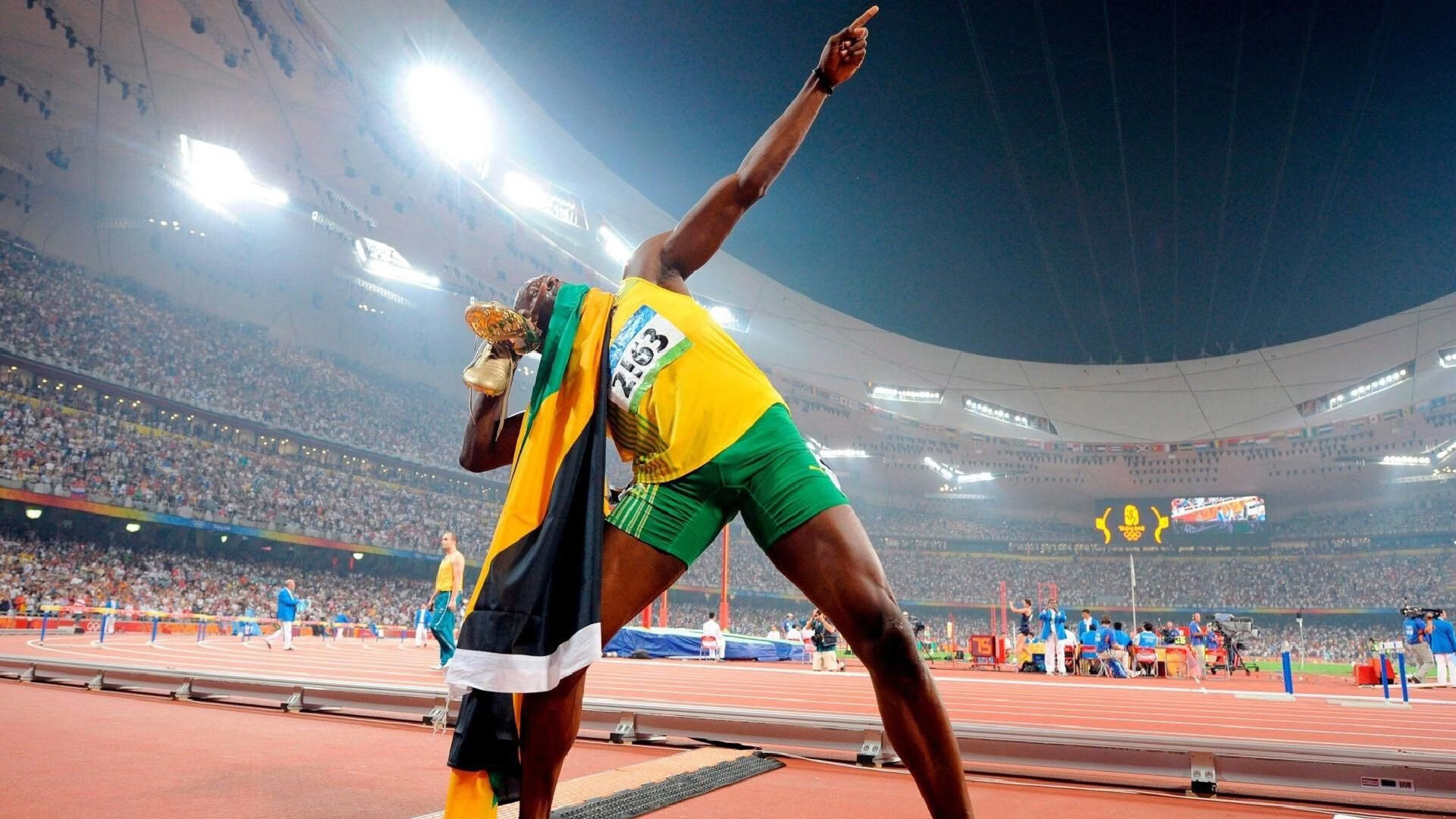 欧冠八强：巴黎第二回合“掉线” 被国米上演翻盘大戏